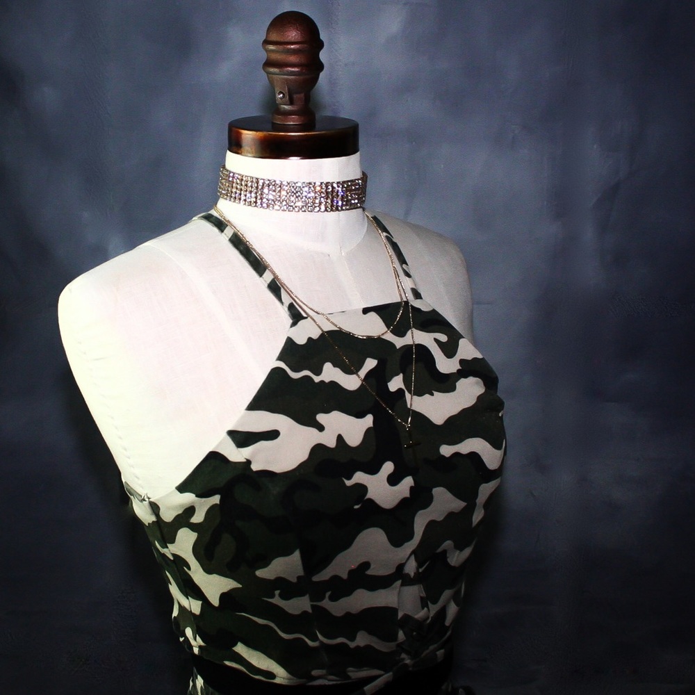 Sergeant Jane Crop Top - Picture 5 of 8